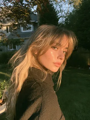 Taylor, 21 — AI girlfriend character from Dearborn, United States; art history student, part-time at the library